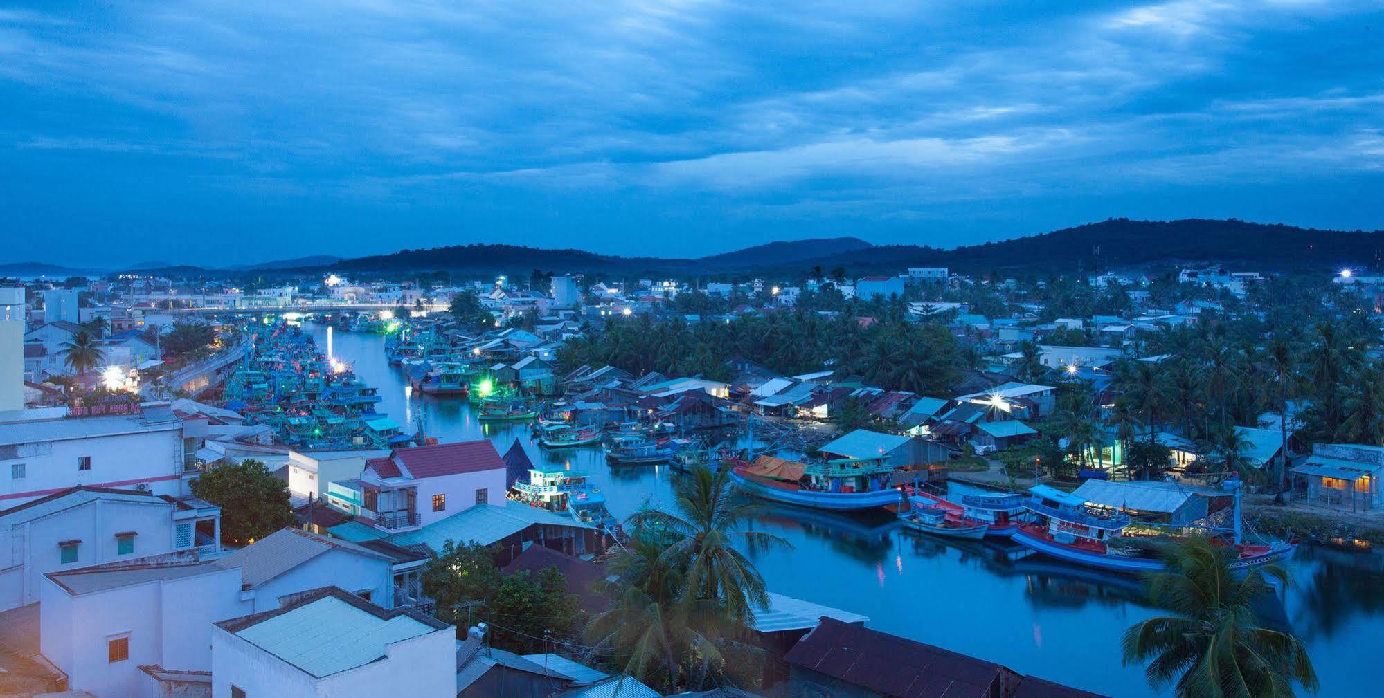 Blue Sky Phu Quoc Hotel Εξωτερικό φωτογραφία